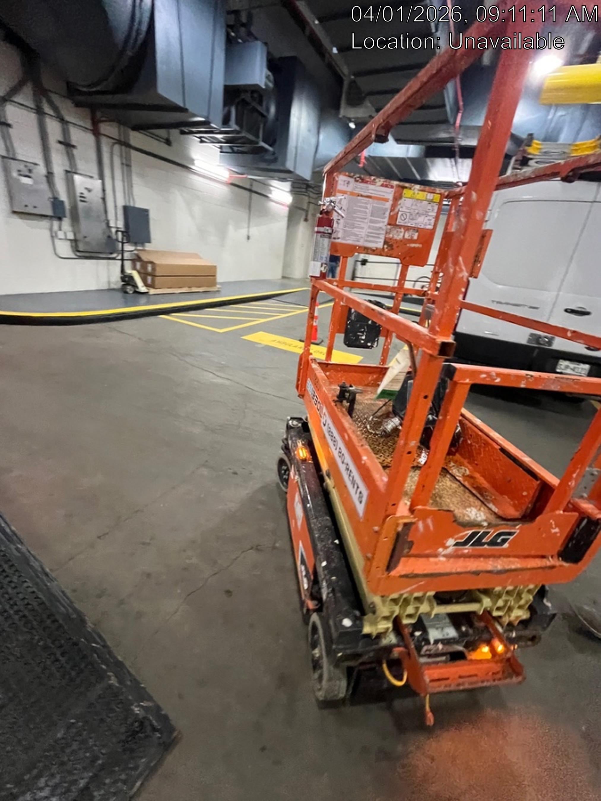 2021 JLG ES1330L