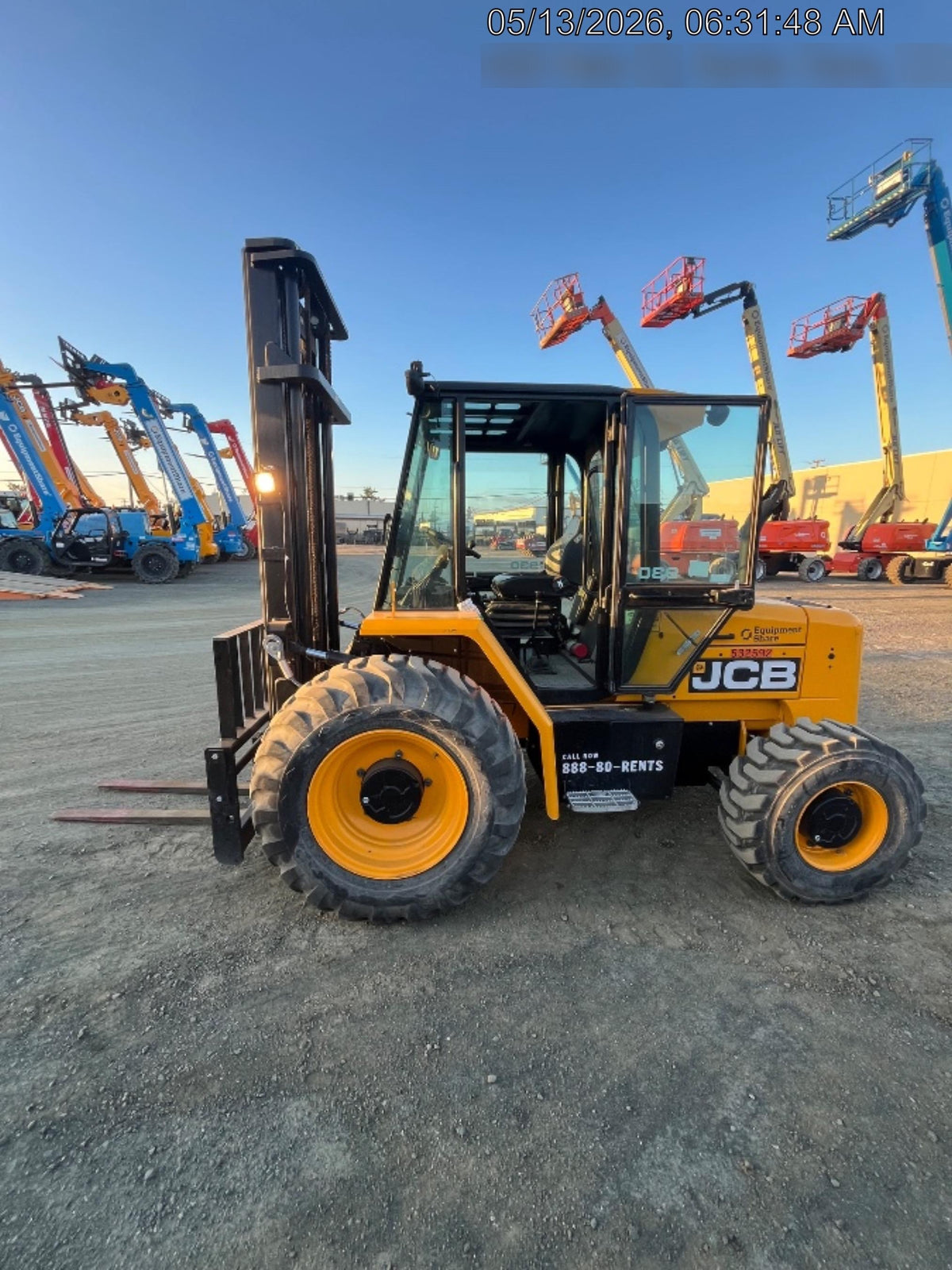 2025 JCB 930-4