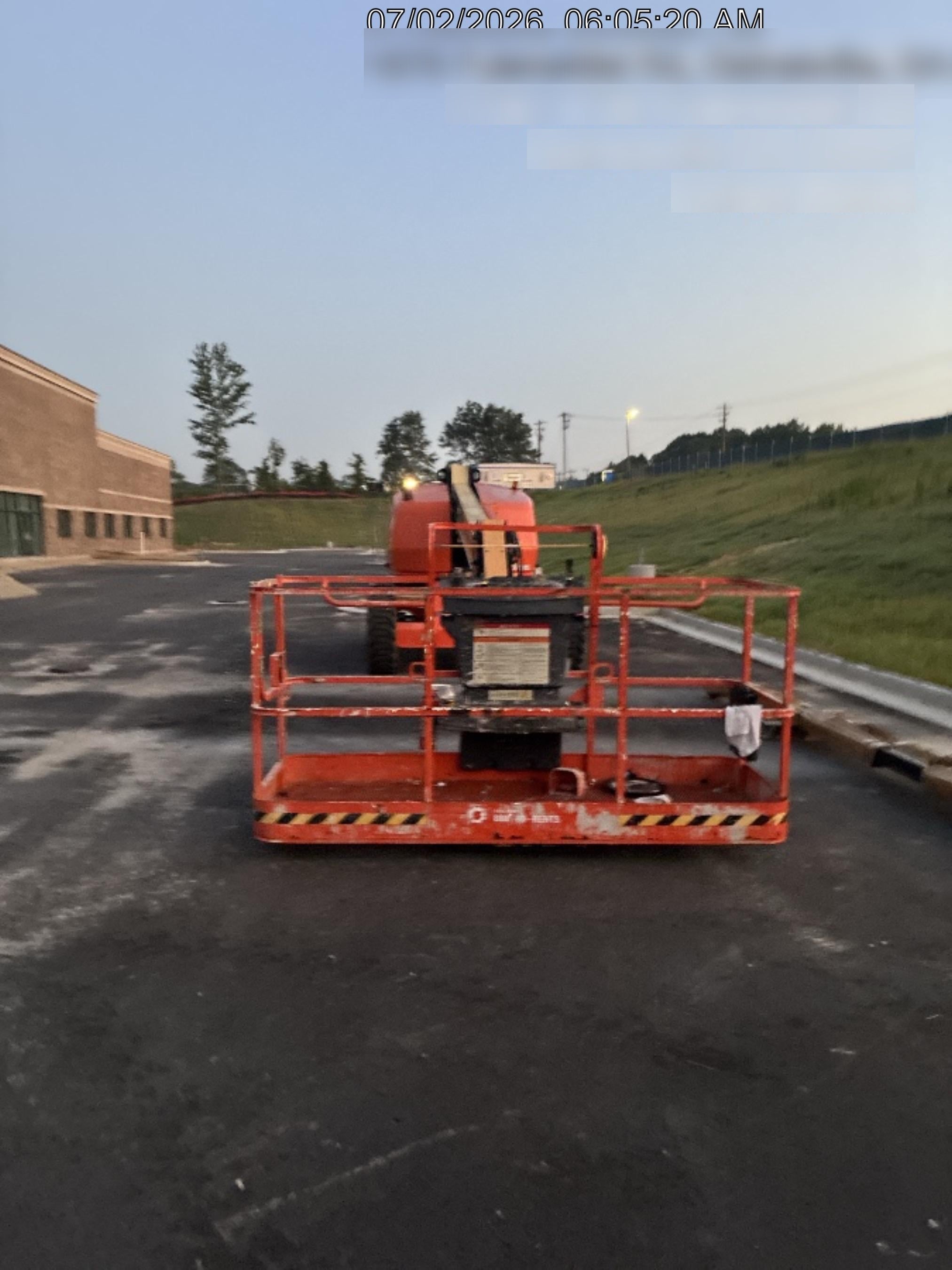 2023 JLG 460SJ
