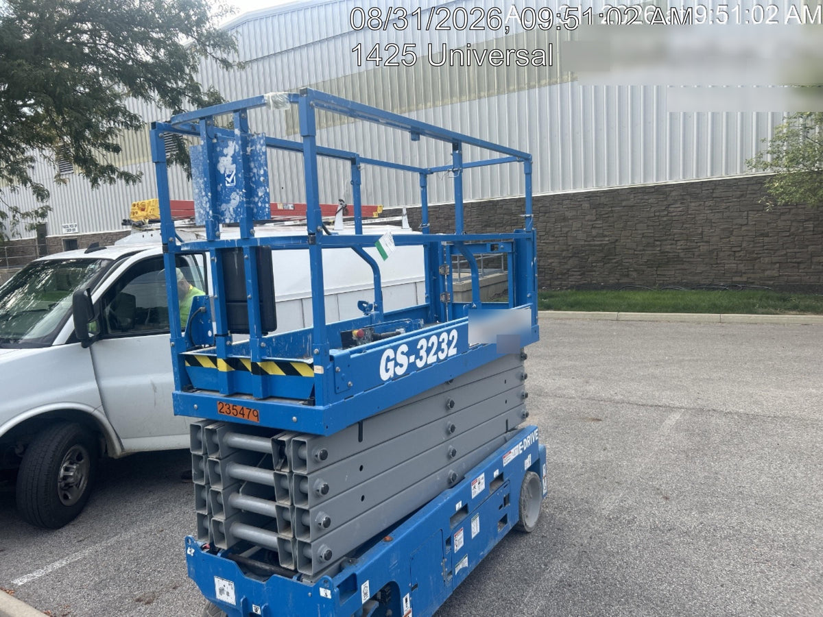 2022 GENIE GS-3232