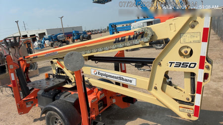 2022 JLG T350