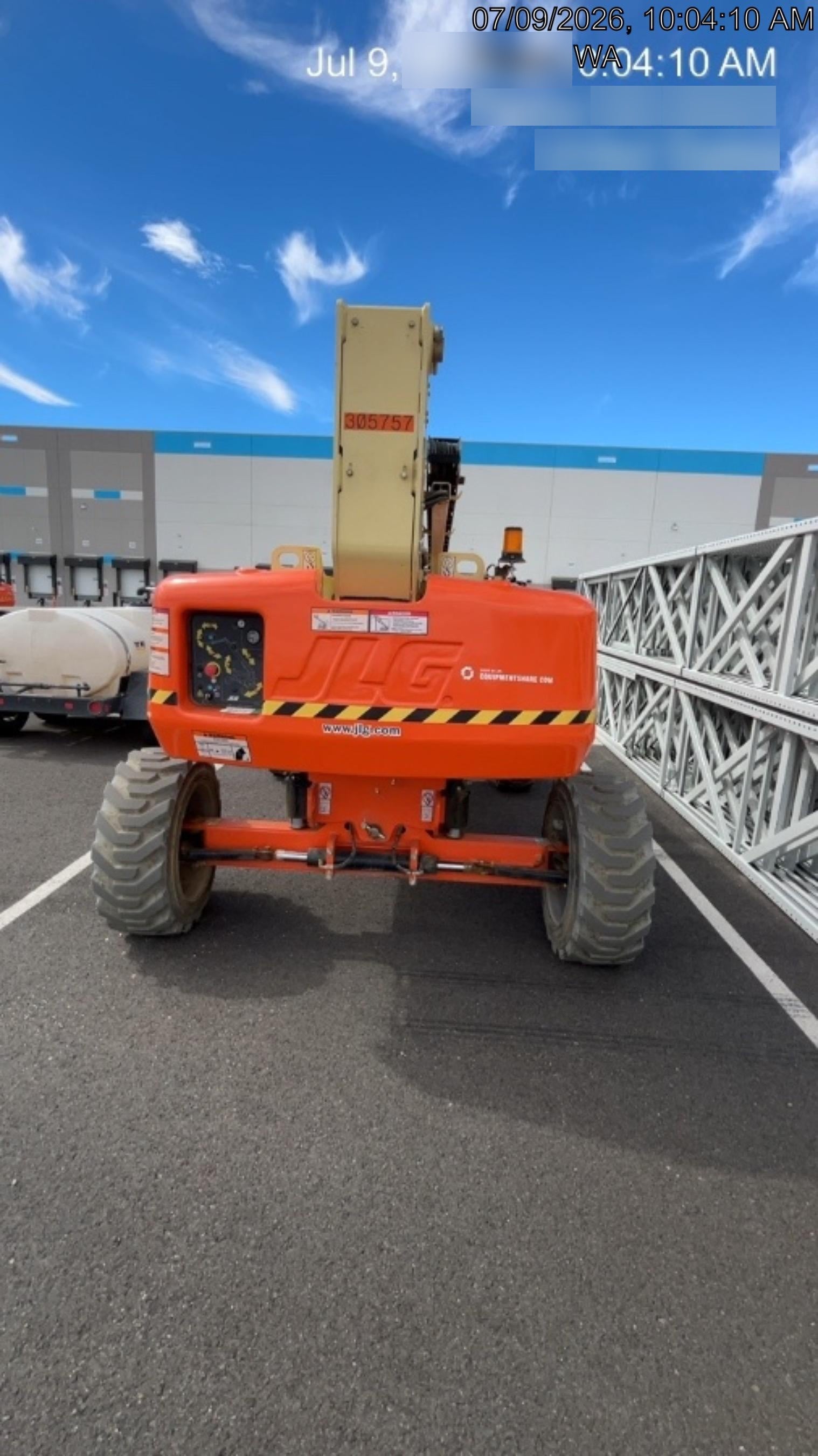 2023 JLG EC600SJ