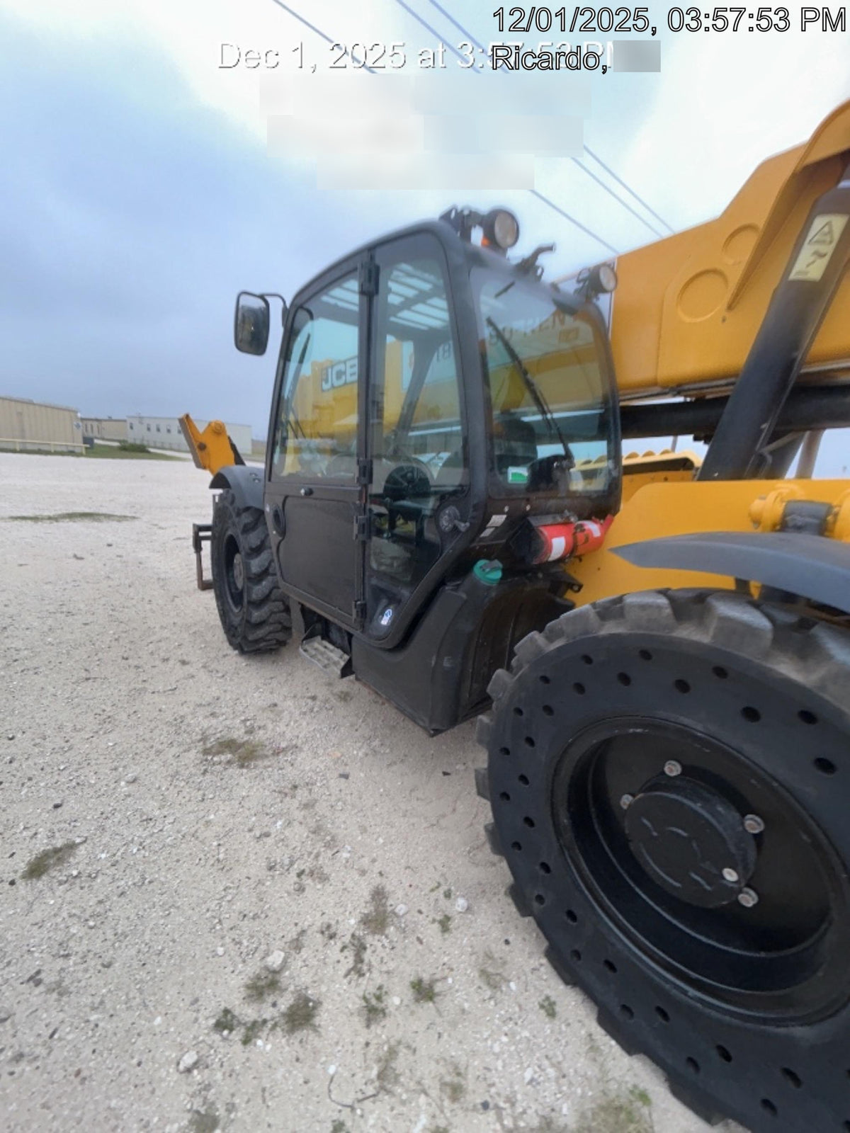 2022 JCB 510-56
