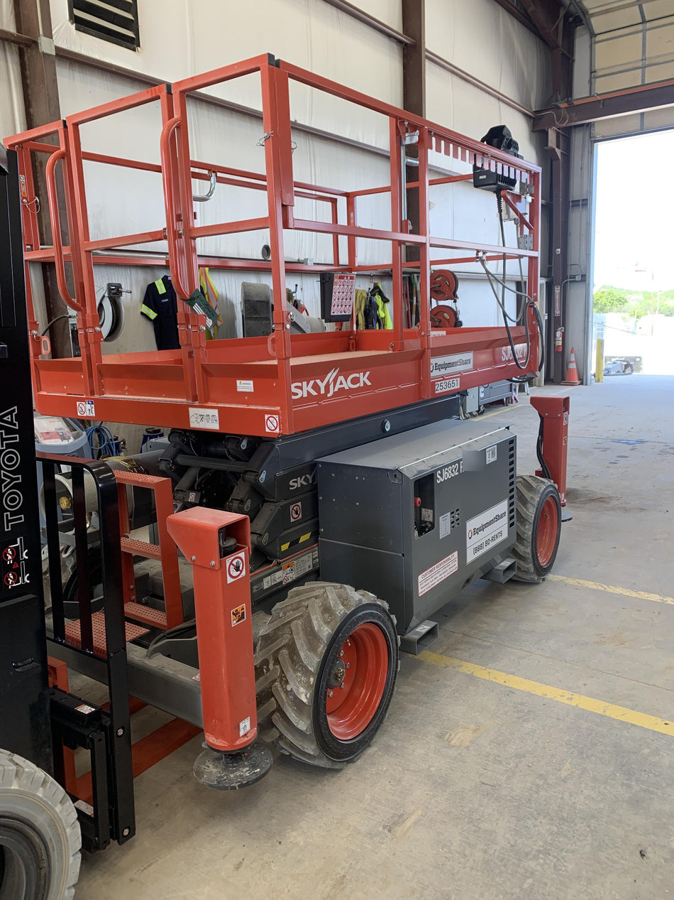 2022 SKYJACK SJ6832 RT
