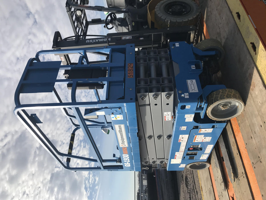 2019 Genie GS-1930 Fixed Rails with Chain Entry