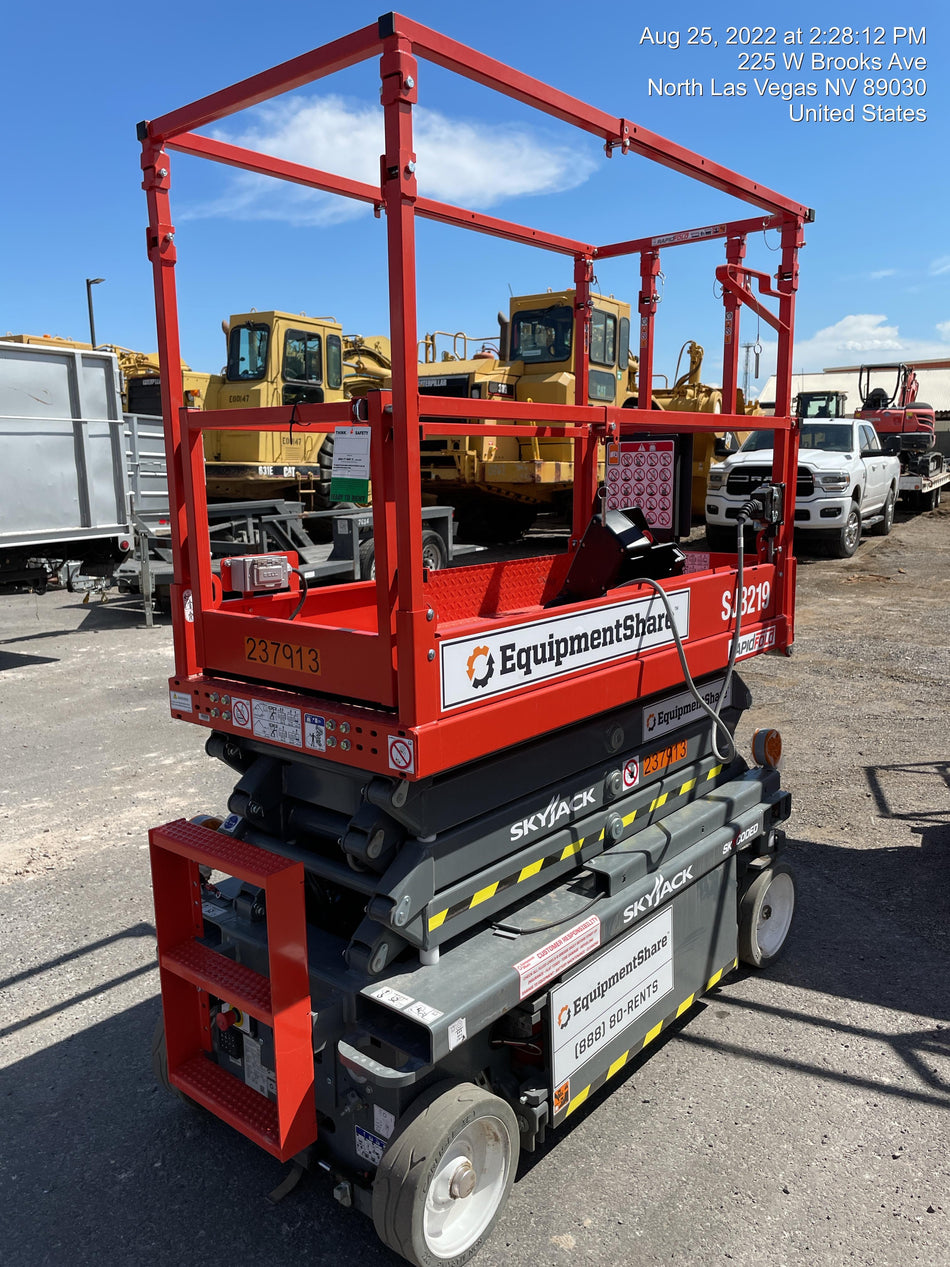 2022 SKYJACK SJ3219