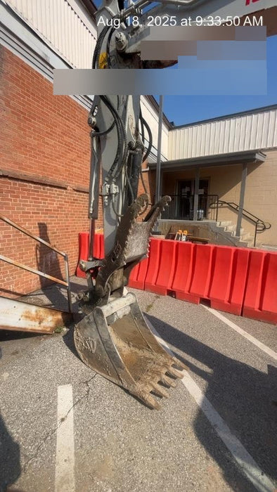 2019 Takeuchi TB290 Cab/Heat/AC Rubber tracks, Dozer blade, Travel alarm, Auxiliary hydraulics w/Manual QC, Hydraulic thumb, 18", 24", and 36" Buckets