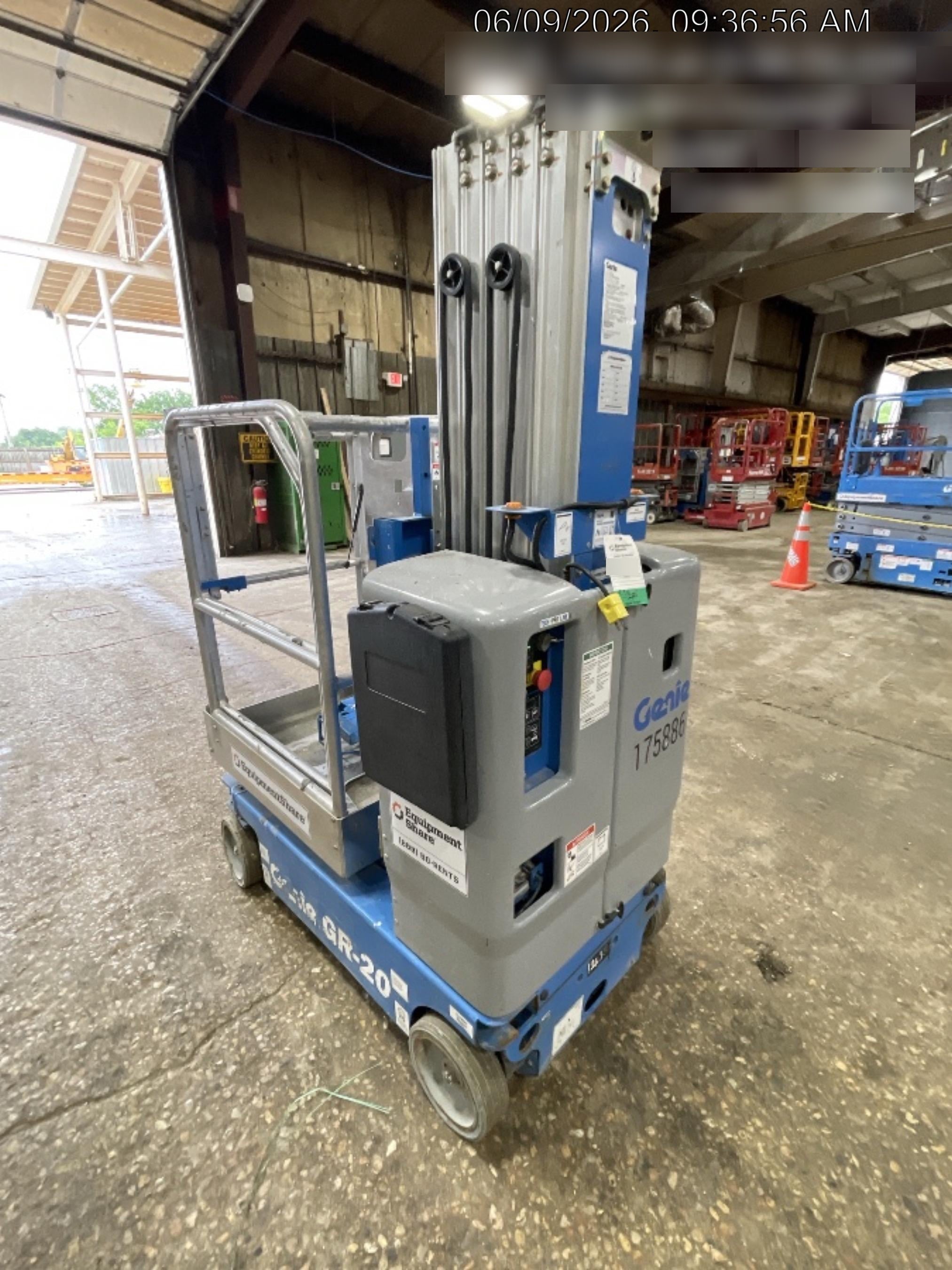 2021 GENIE GR-20