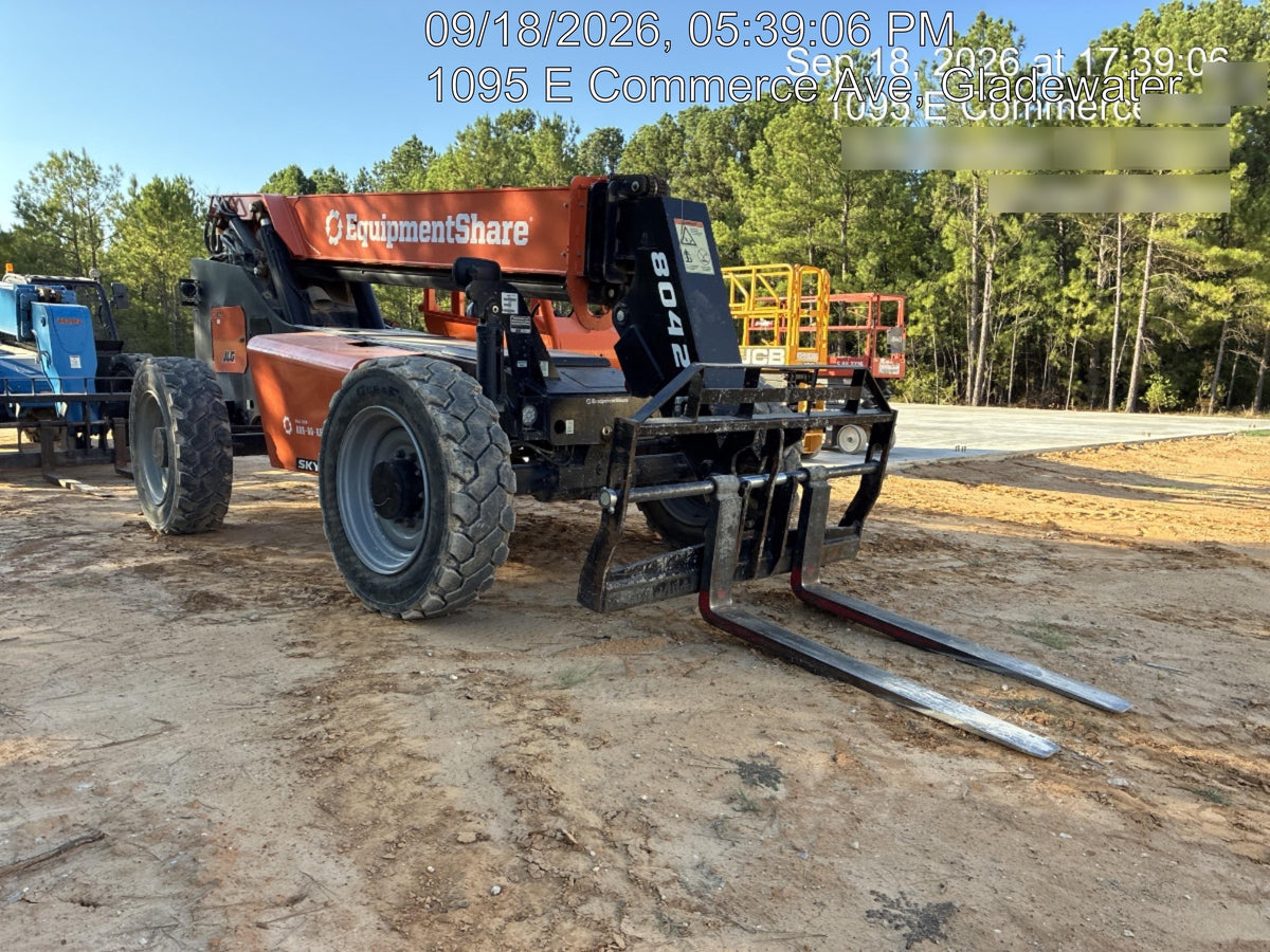 2023 SKYTRAK 8042