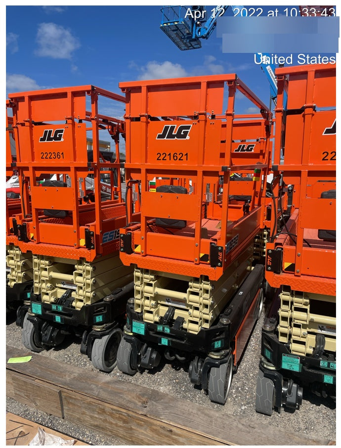 2022 JLG ES1932