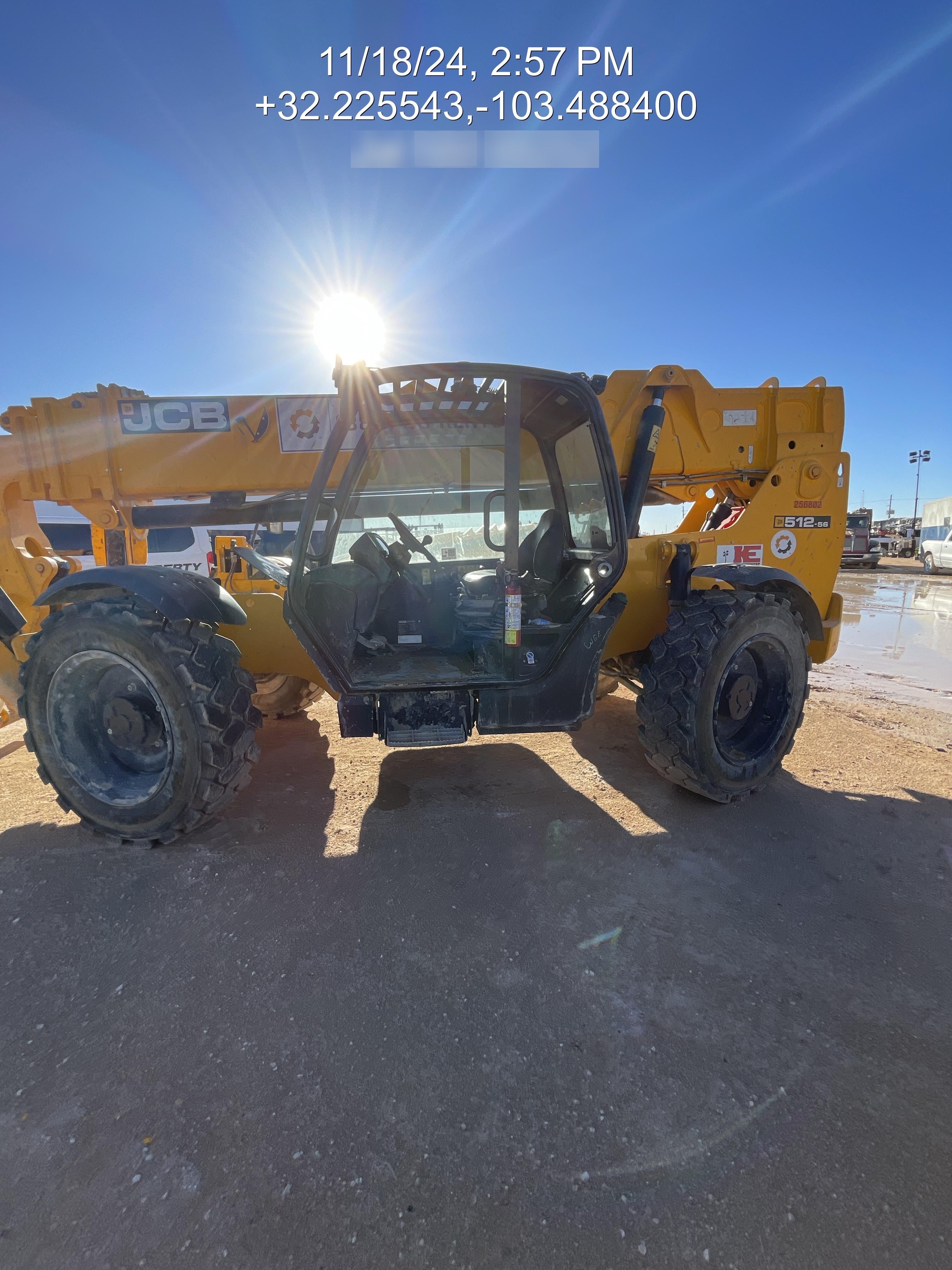 2022 JCB 512-56