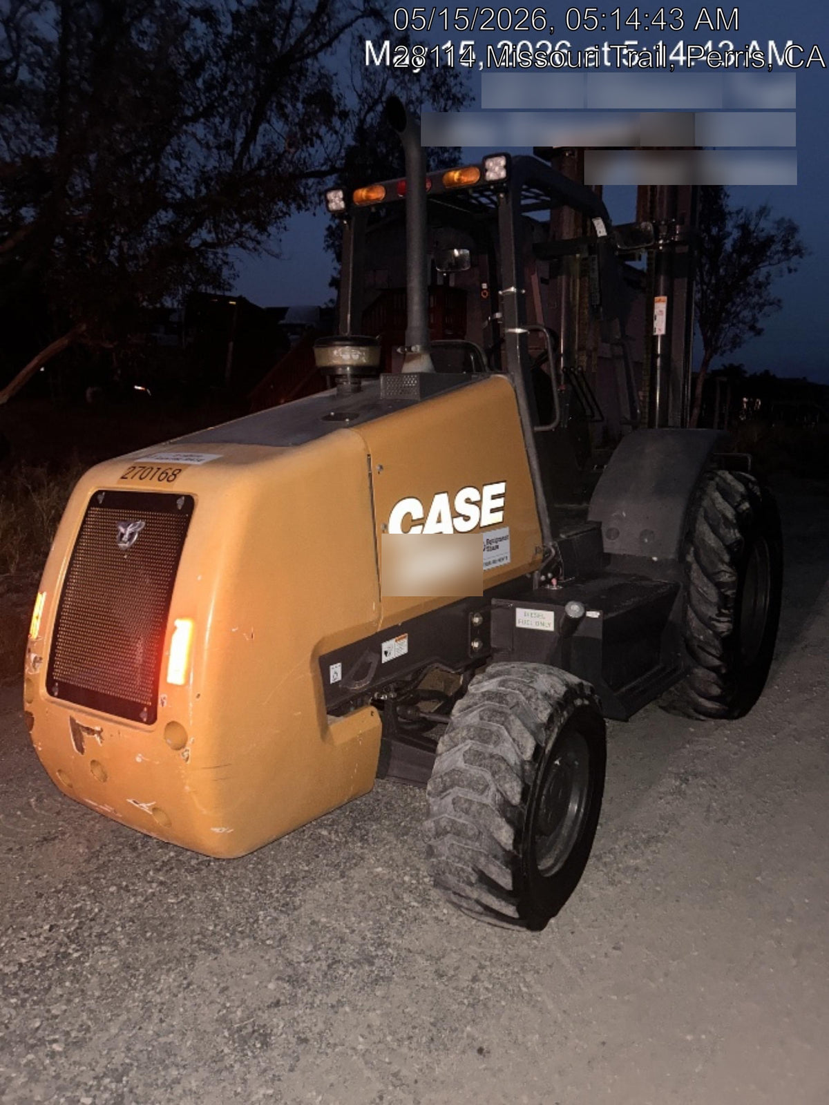 2023 CASE 588H