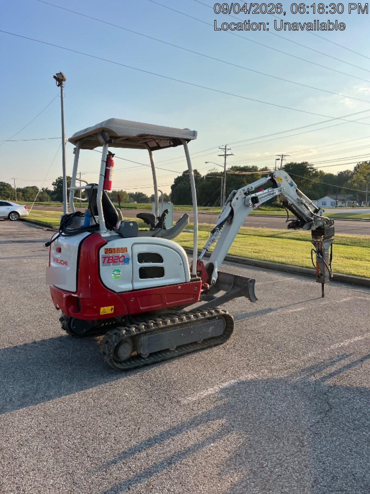 2022 TAKEUCHI TB20e
