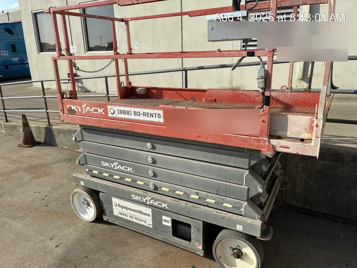 2016 Skyjack SJIII-4632 Skyjack SJ4632 Scissor Lift