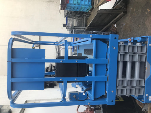 2019 Genie GS-1930 Fixed rails with chain Entry