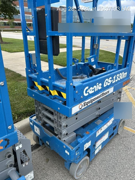 2021 GENIE GS-1330m