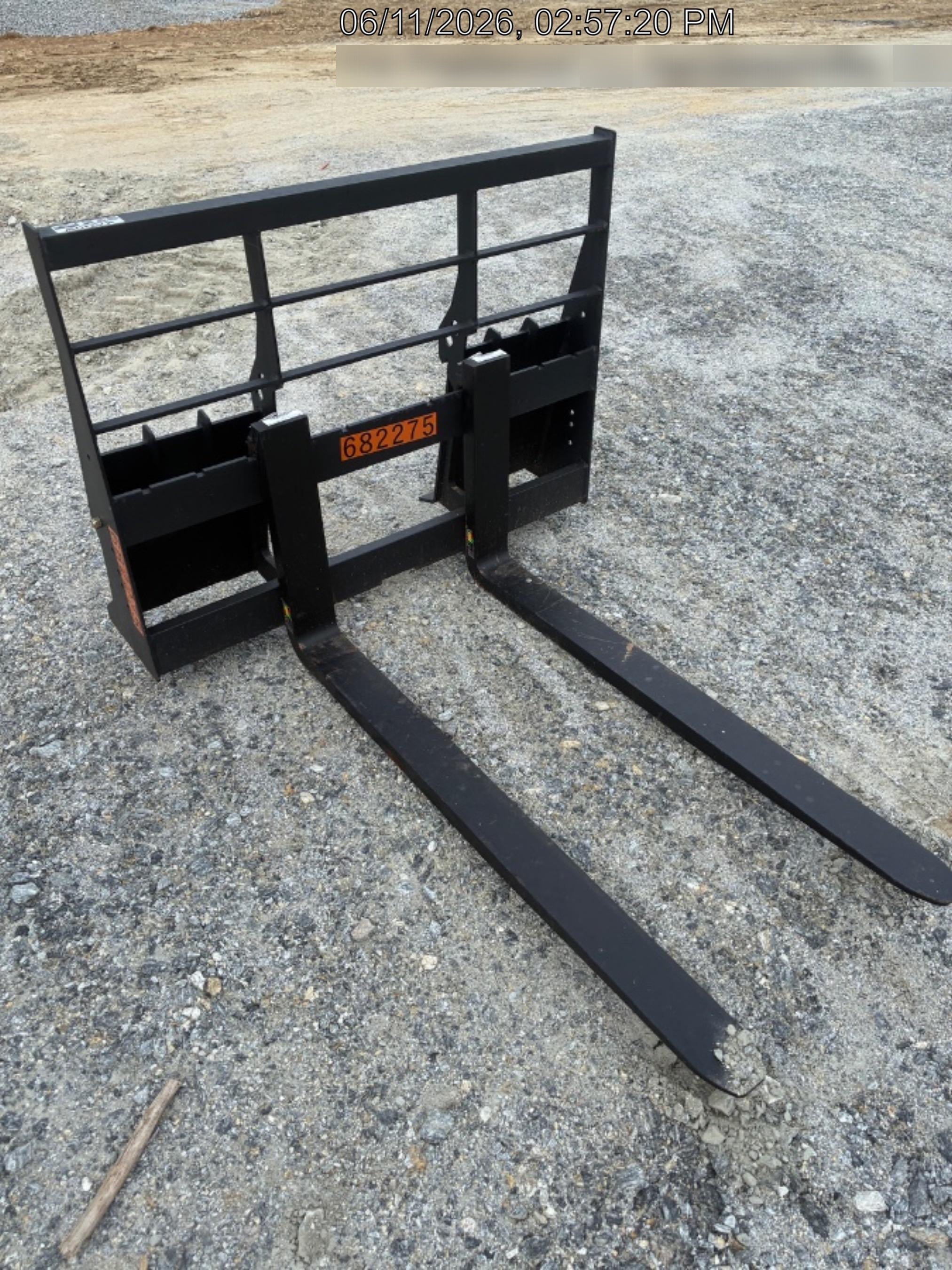 2022 ARROW MATERIAL HANDLING 48" Pallet Forks - Arrow