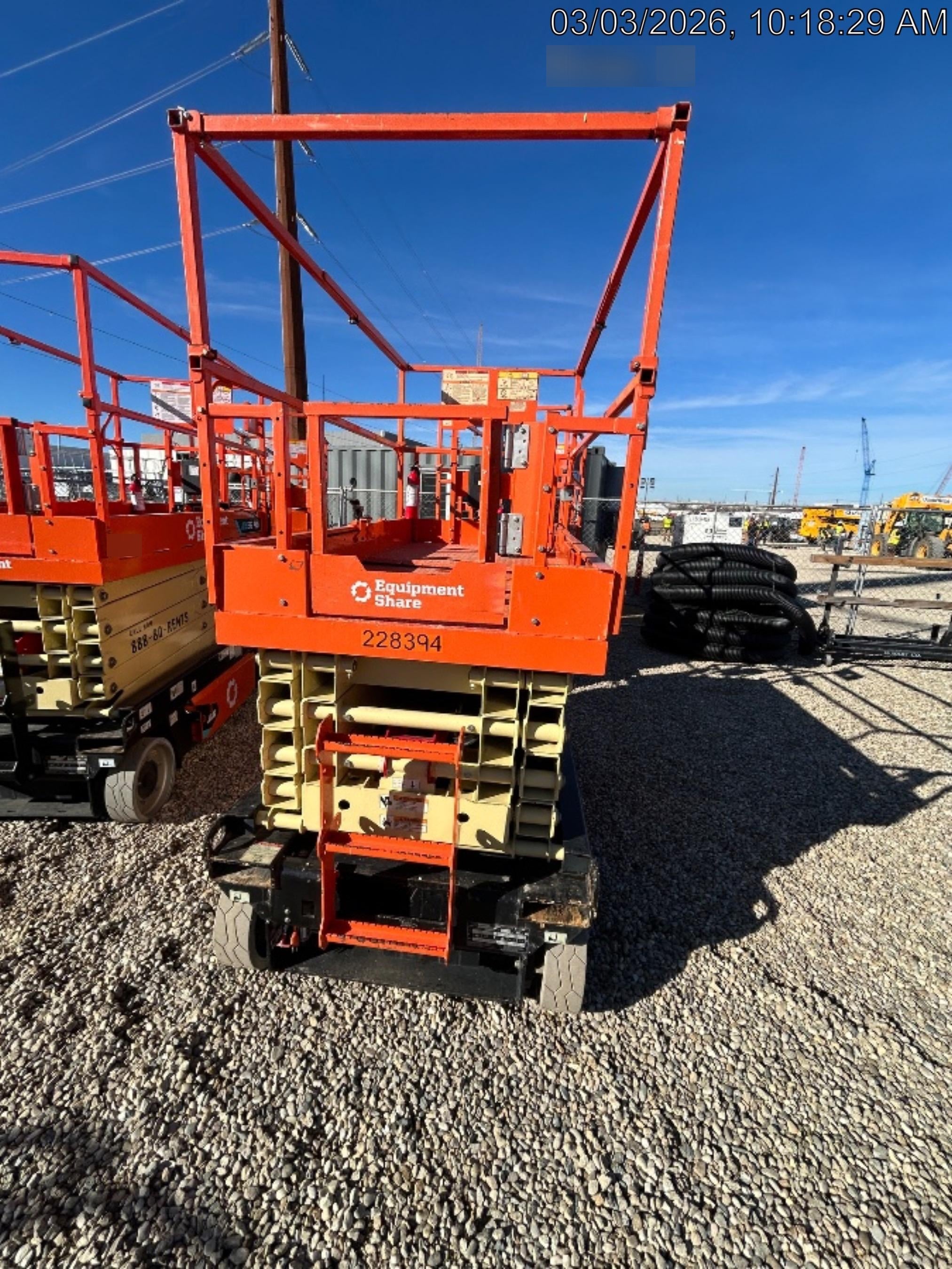 2022 JLG ES3246