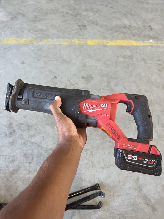 2022 MILWAUKEE 2822-22