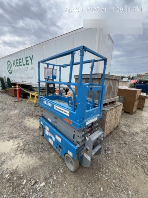 2020 Genie GS-1930 Solid Non Marking Tires, Beacon, Folding rails with half height swing gate