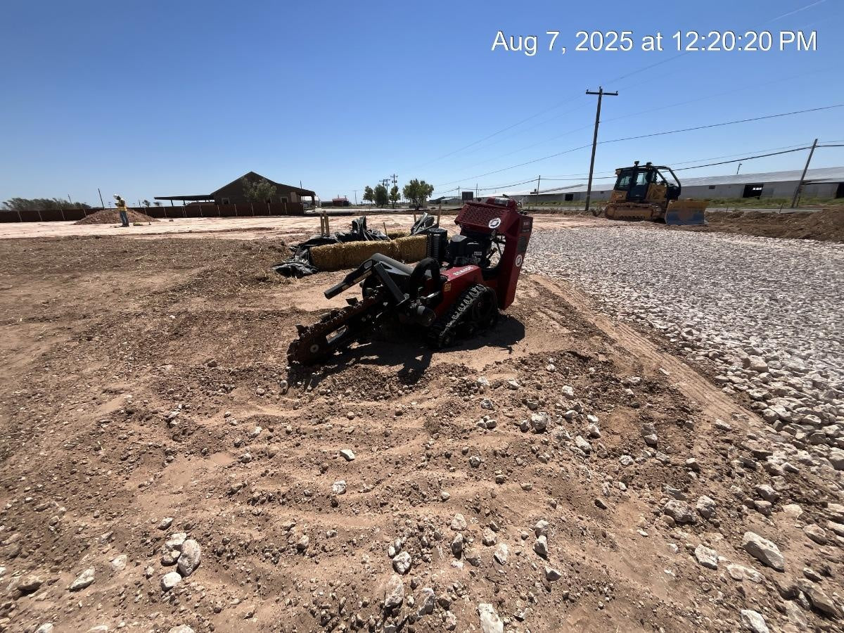 2023 TORO TRX-16