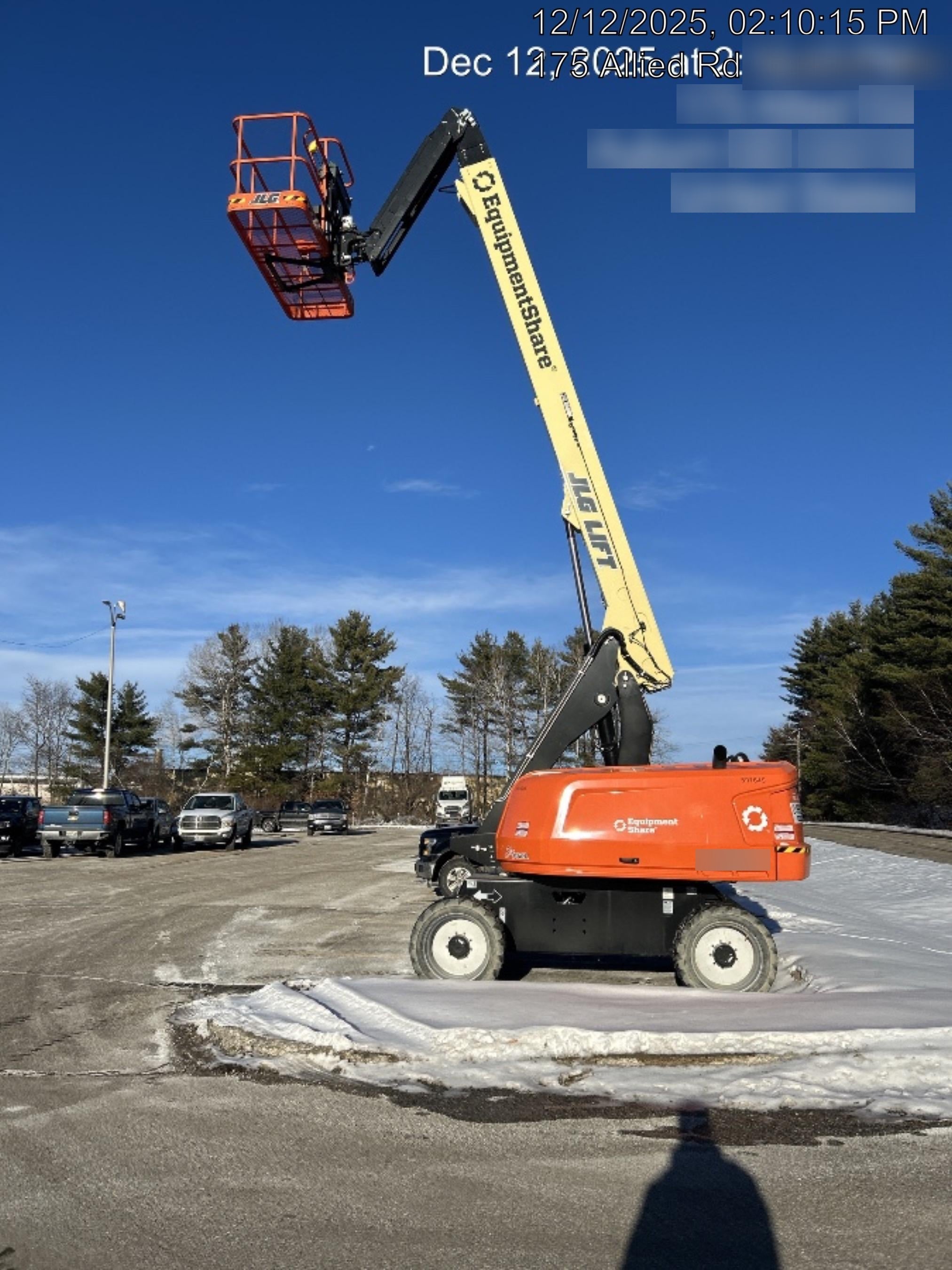 2025 JLG 660SJ