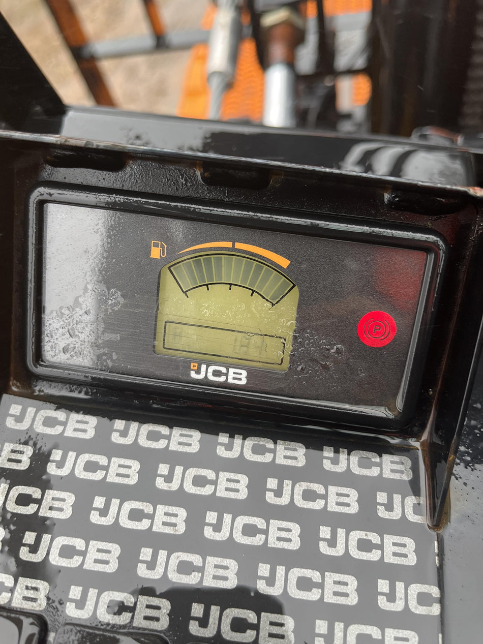 2023 JCB 930-4