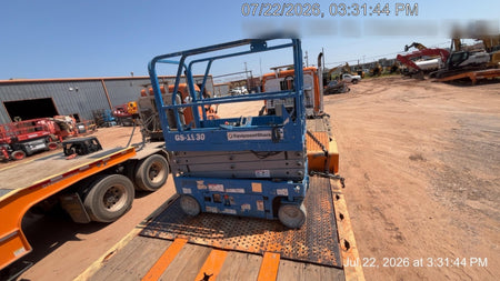 2019 Genie GS-1930 Fixed rails with chain Entry