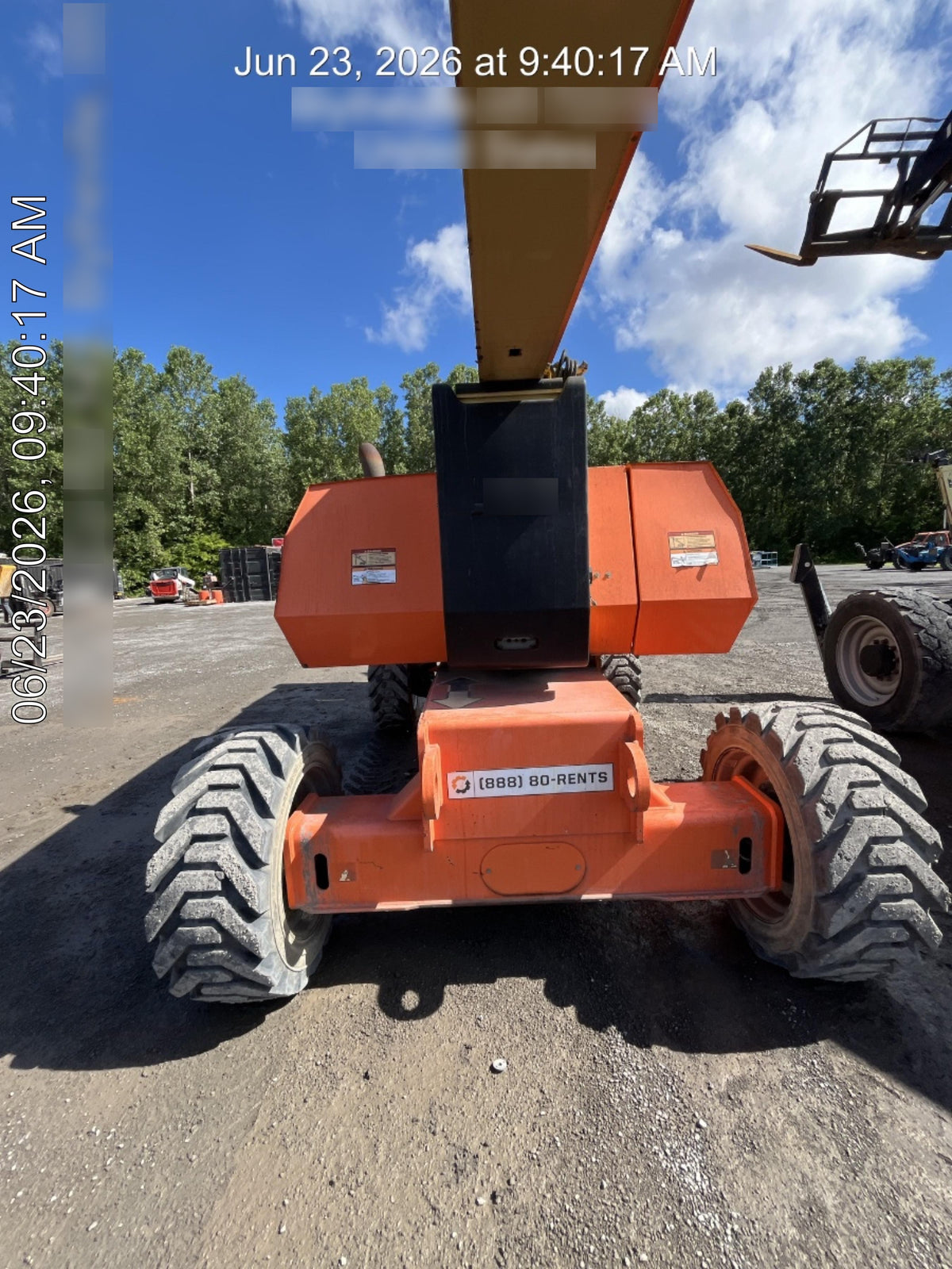 2019 JLG 800AJ