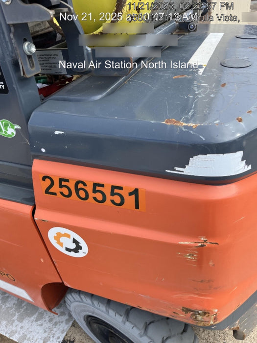 2022 TOYOTA 8FGU25 LP w/ Scale