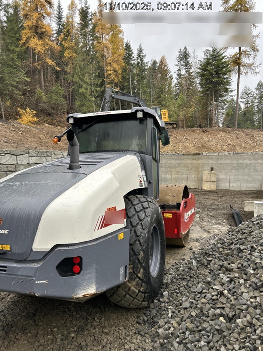 2023 DYNAPAC CA2500D