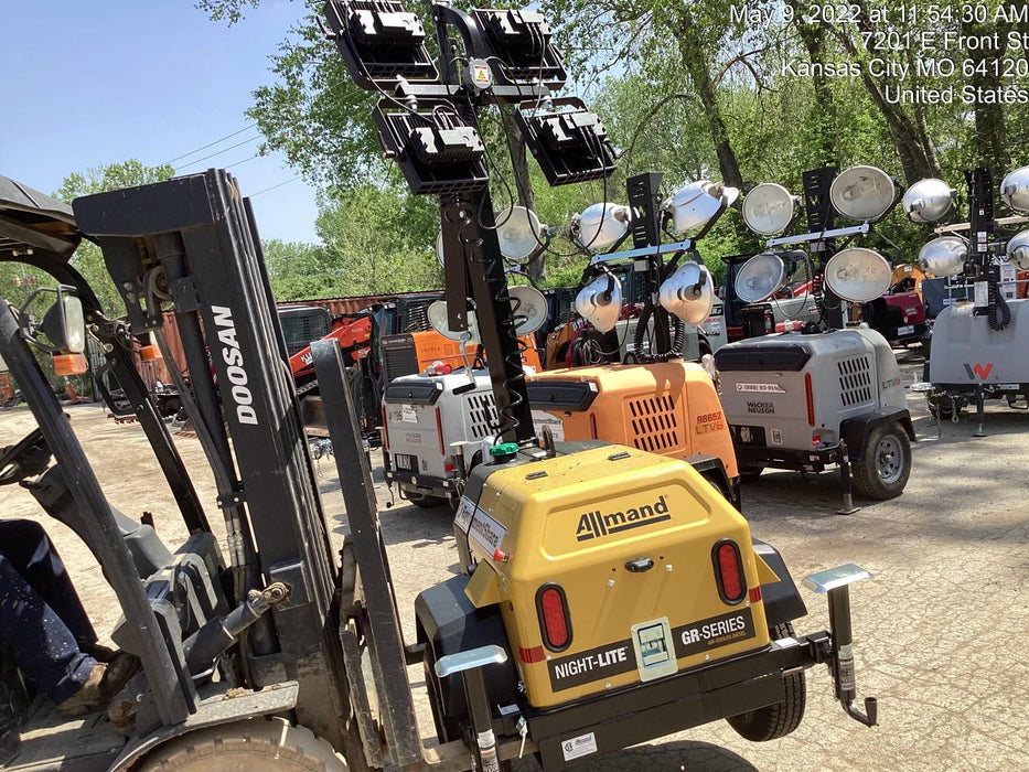 2022 Allmand NLV3GR (4) LED Light Fixture 350W, 23' Vertical Mast, 3kW Prime, Towable, Deep Sea L401, Leveling Jacks, Yanmar T4F 5.8hp