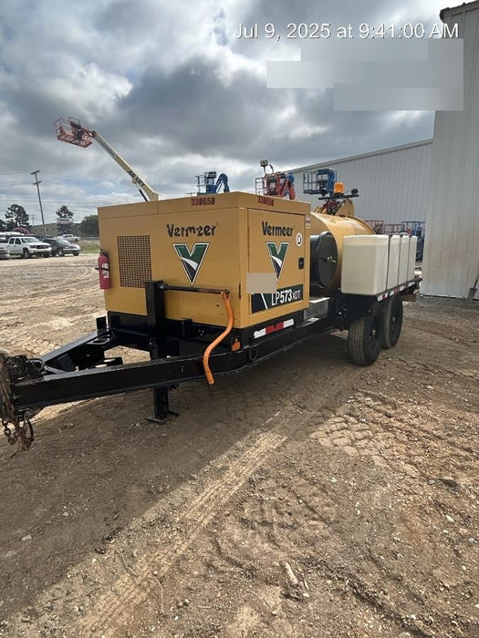 2023 VAC-TRON LP573XDT