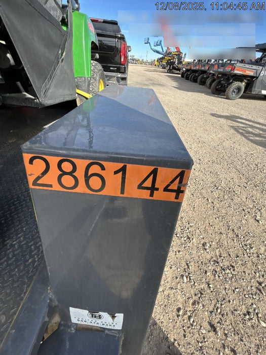 2023 LAMAR 12ft Utility