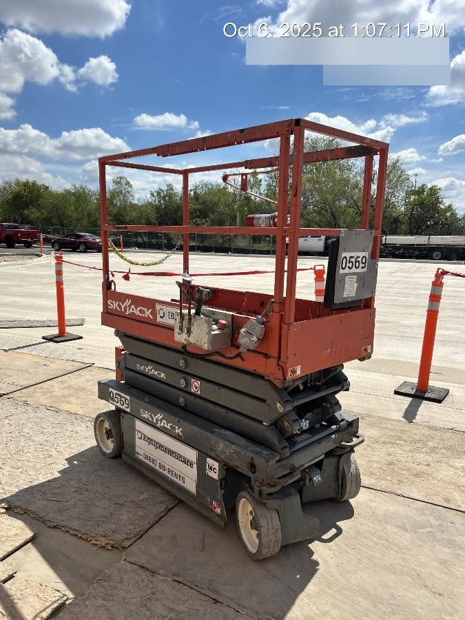 2015 SKYJACK SJIII-3219