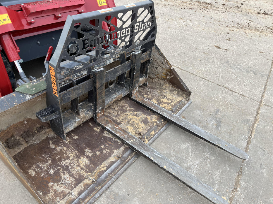 2022 PALADIN 48" Pallet Forks - Paladin