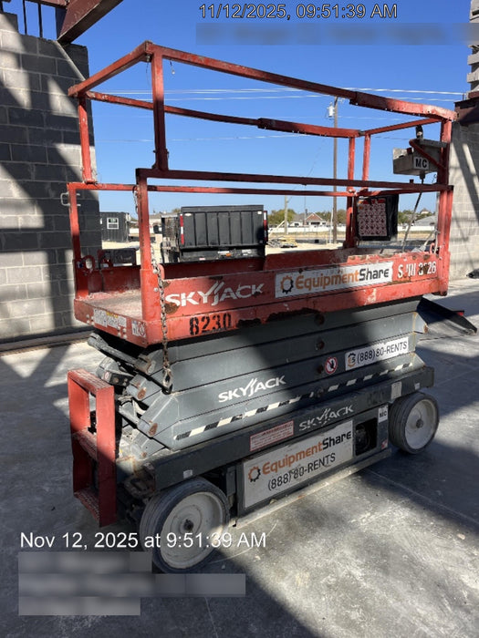 2018 Skyjack SJIII-3226 Skyjack SJIII3226 Scissor Lift w/Trojan Batteries