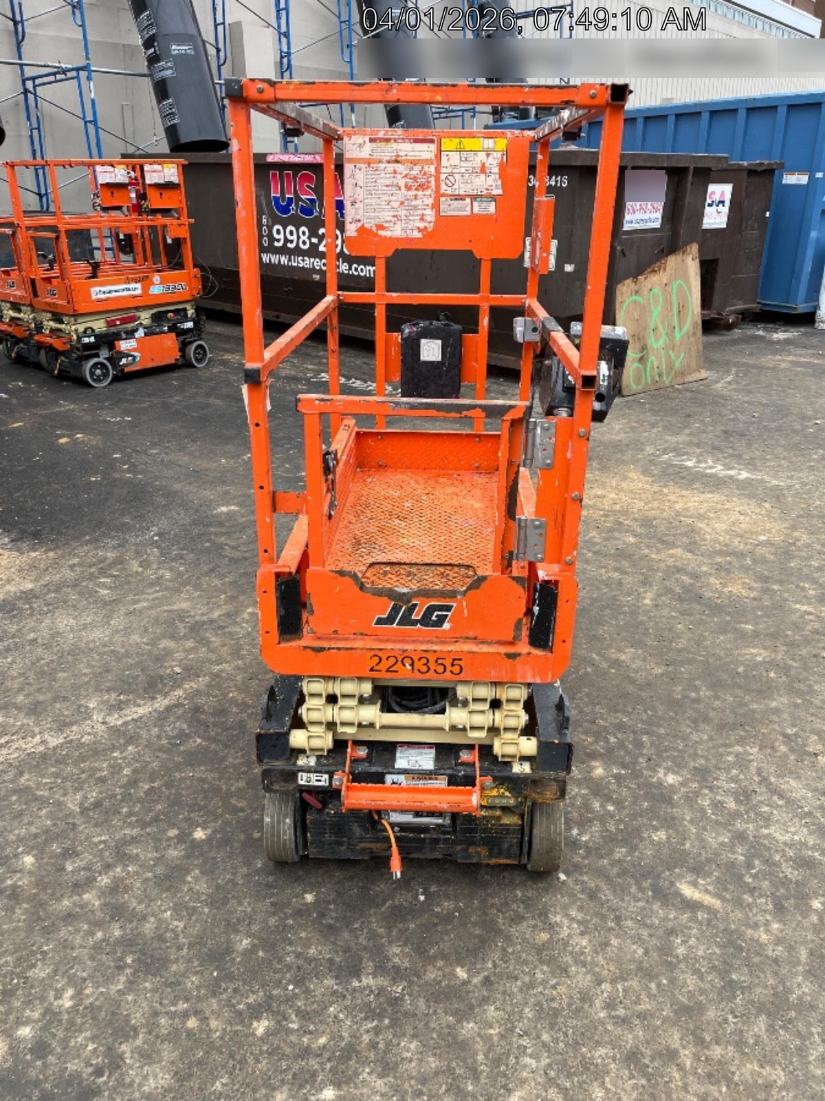 2022 JLG ES1330L