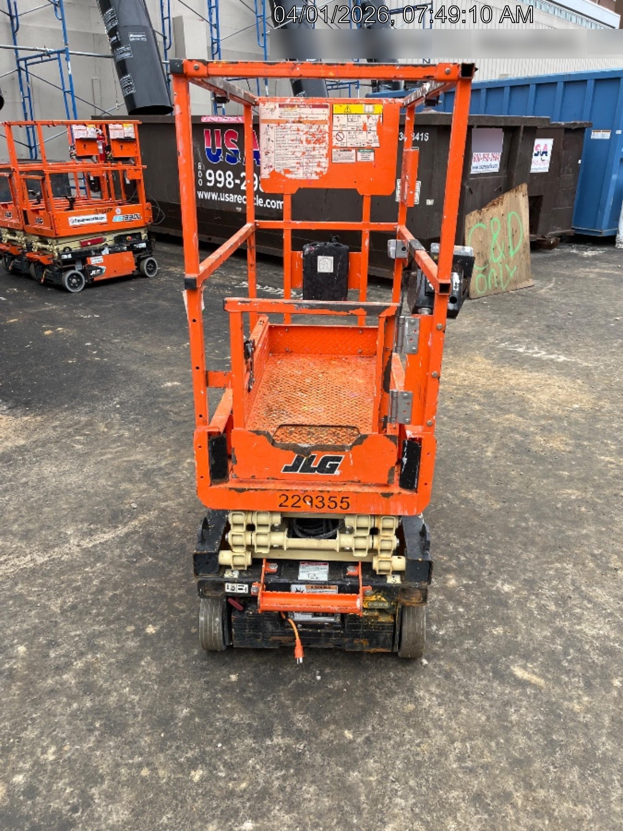 2022 JLG ES1330L
