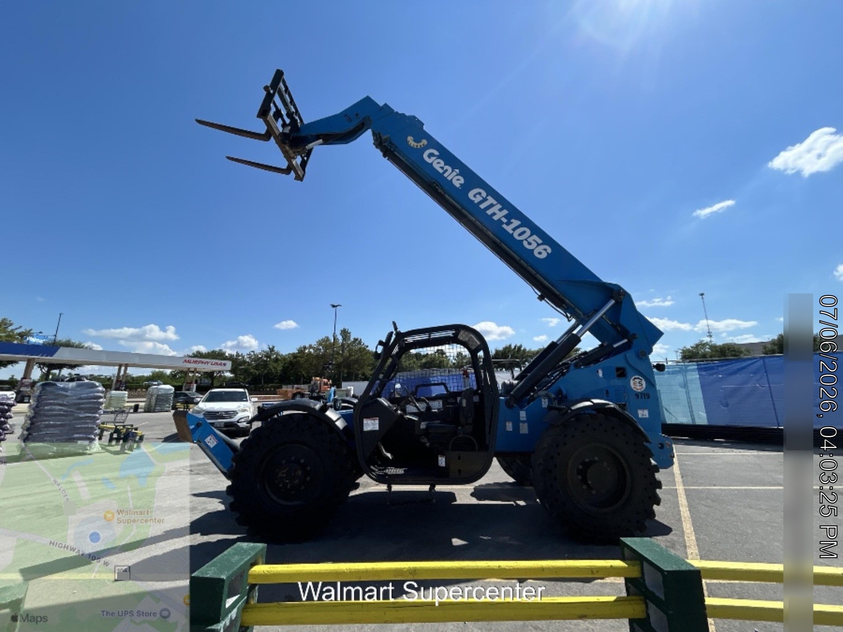 2018 Genie GTH-1056 Genie GTH-1056 w/Open ROPS, Solid Tires, Work Light/Beacon, 60" Carriage and Forks