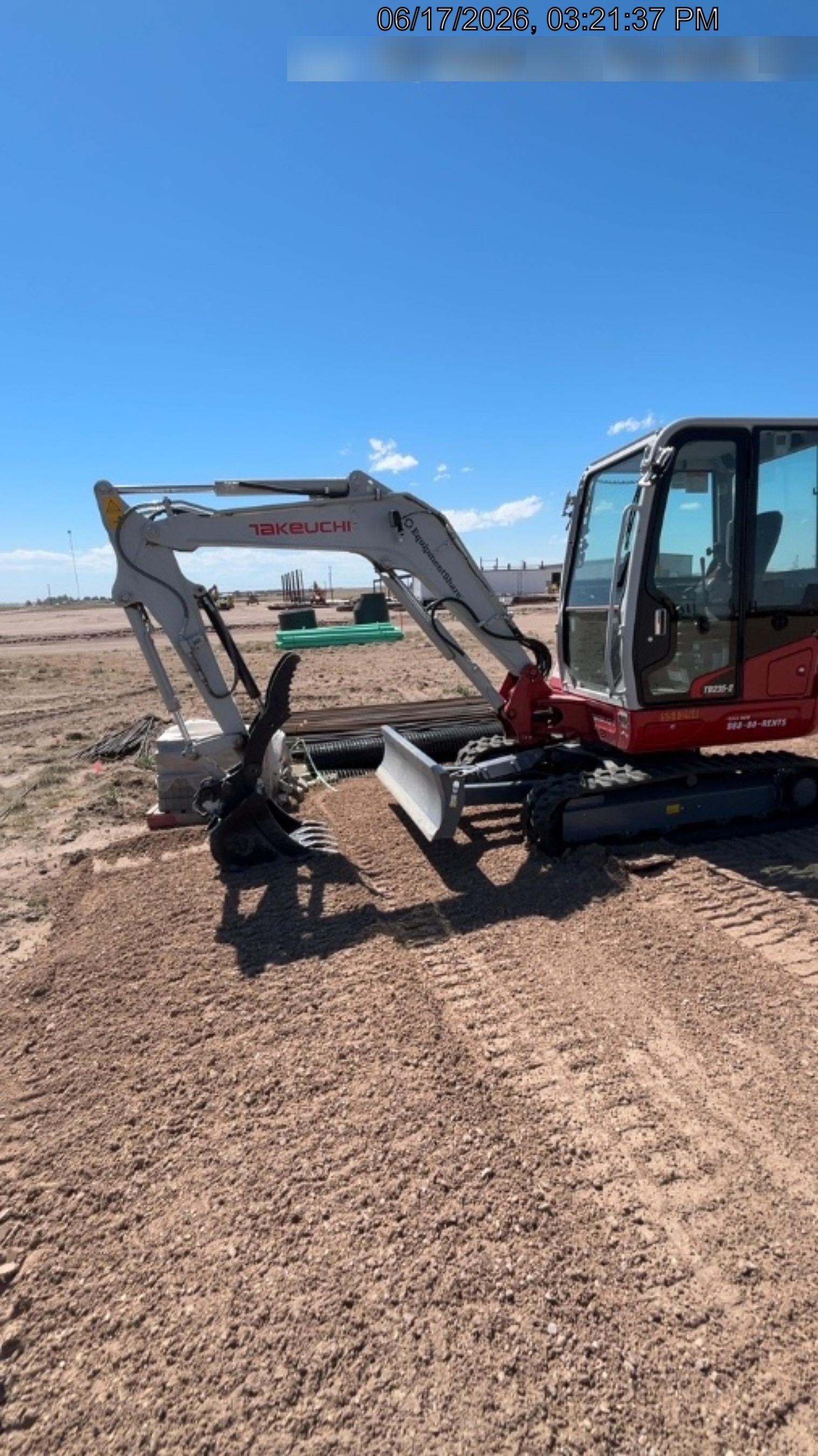 2025 TAKEUCHI TB235-2CR