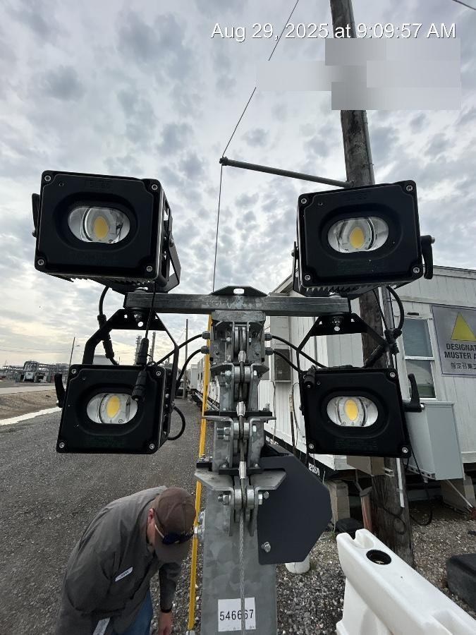 2025 CHICAGO PNEUMATIC CPLT E3 LED SV2