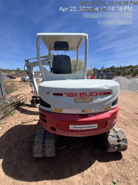 2021 TAKEUCHI TB250-2