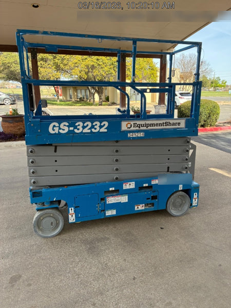 2023 GENIE GS-3232