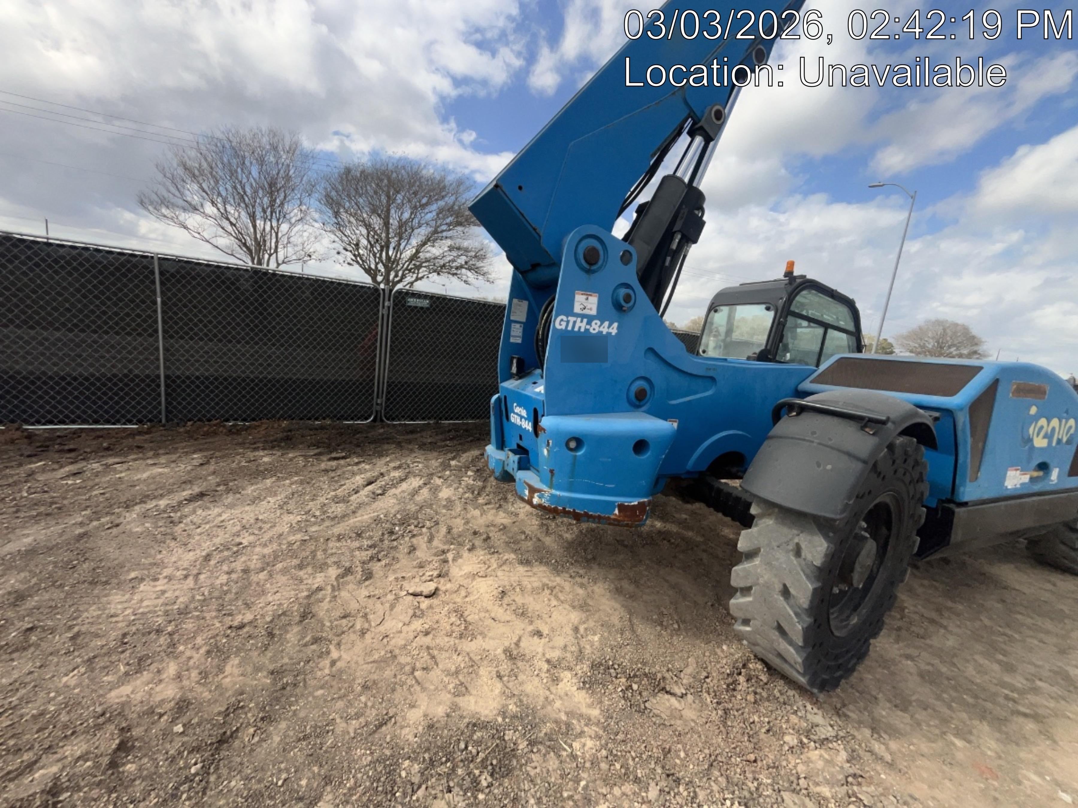 2018 Genie GTH-844 Genie GTH-844 w/Enclosed Cab w/HVAC, Work Lights, Solid Tires, Beacon, 60" Carriage and Forks