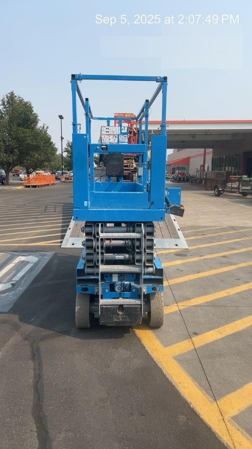 2023 GENIE GS-2632