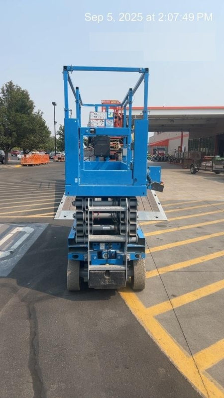 2023 GENIE GS-2632