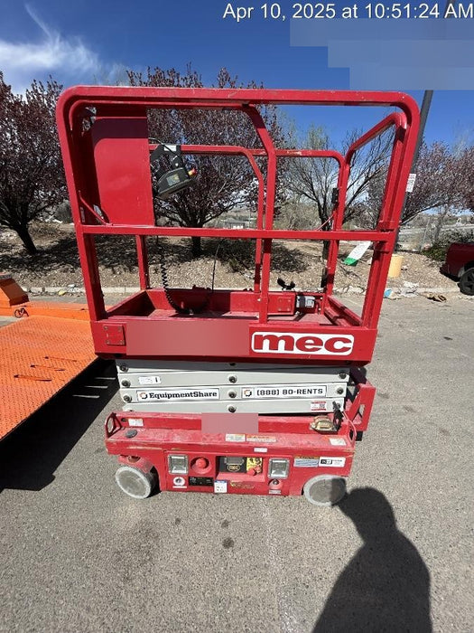 2020 MEC 1330SE Solid NM Tires, Steel Swing out Doors, LCS, Beacon, 900W Inverter