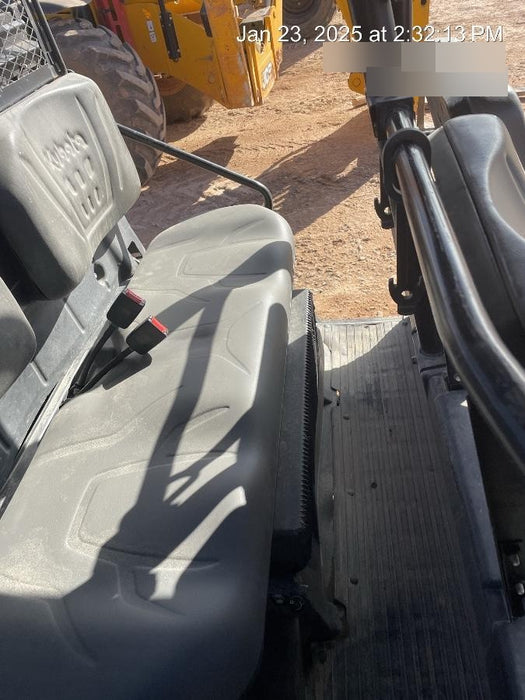 2020 Kubota RTV-X1140W-H Canopy, 4-Seater, Diesel, Windshield Acrylic Clear, Strobe Light, Backup Alarm