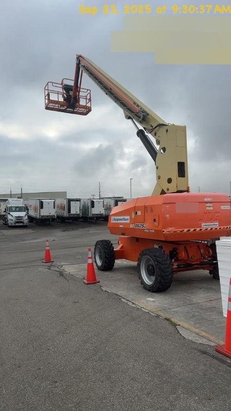 2021 JLG 860SJ